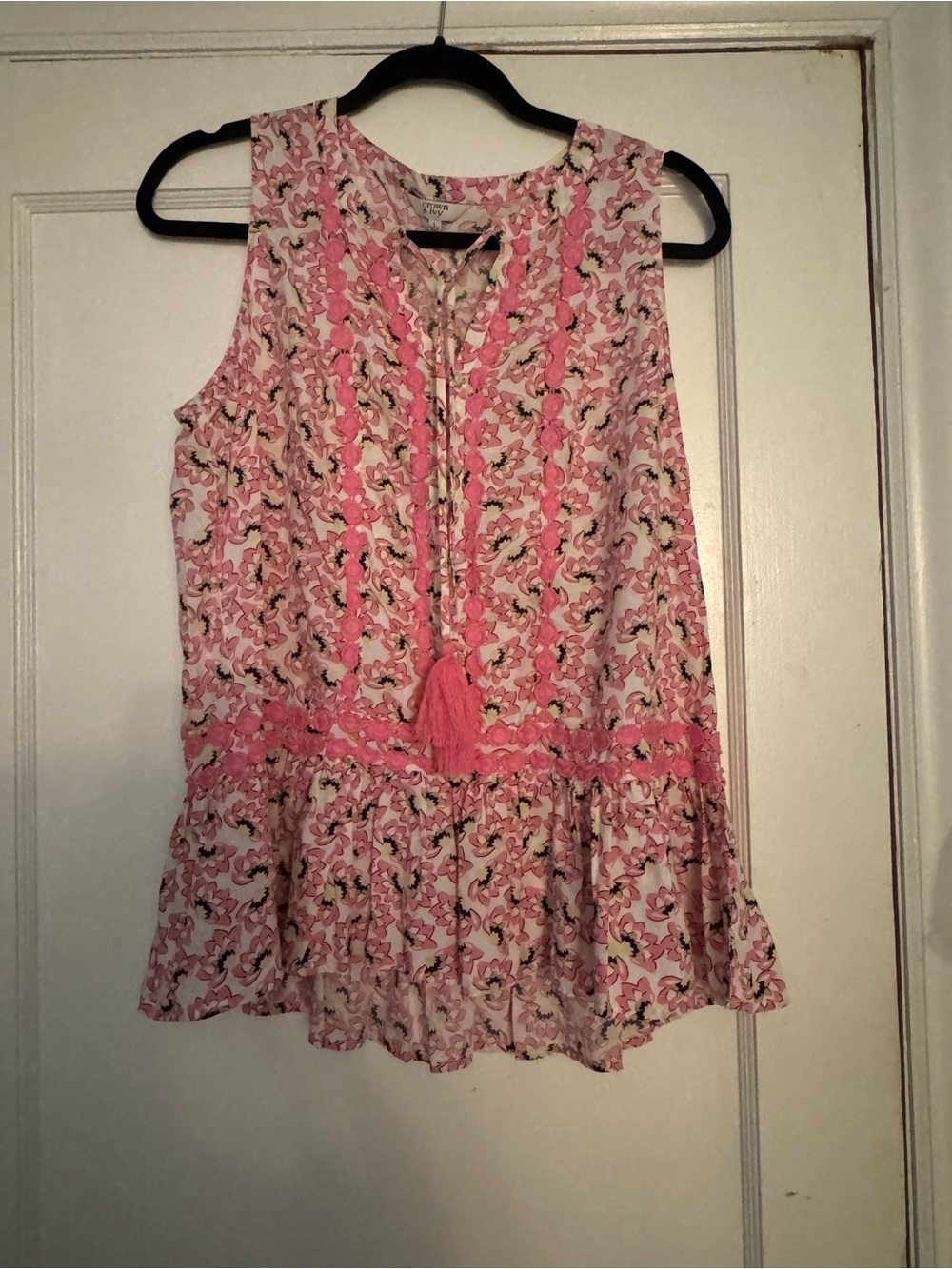 Crown & Ivy Pink Floral Tassel Peplum Top